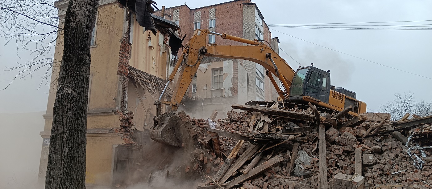 Услуги по сносу и демонтажу старых домов, строений и сооружений в Бабушкине
