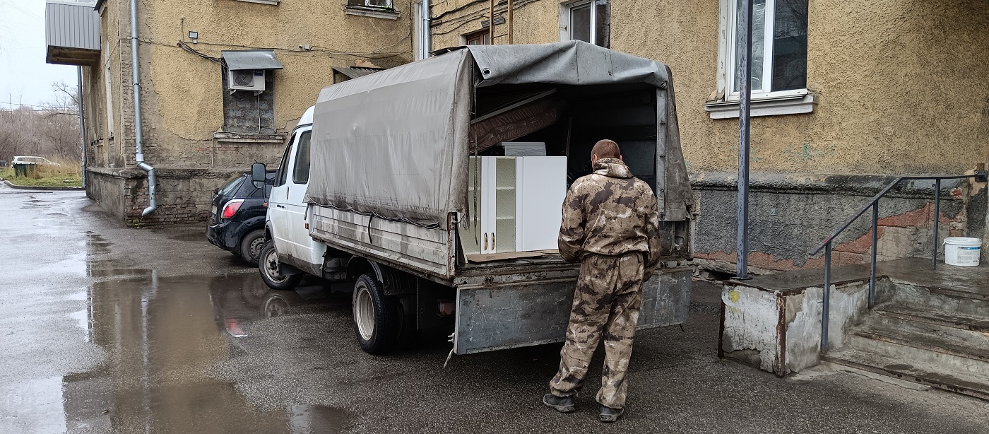 Квартирные перевозки. Погрузка мебели в Газель в Улан-Удэ